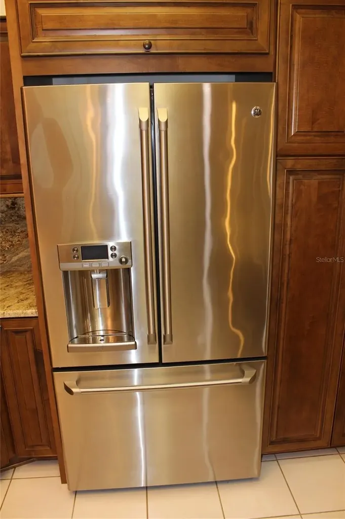 2303 Oxford Court Safety Harbor FL 34695