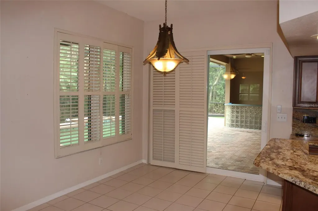 2303 Oxford Court Safety Harbor FL 34695
