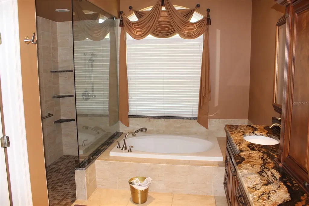 2303 Oxford Court Safety Harbor FL 34695