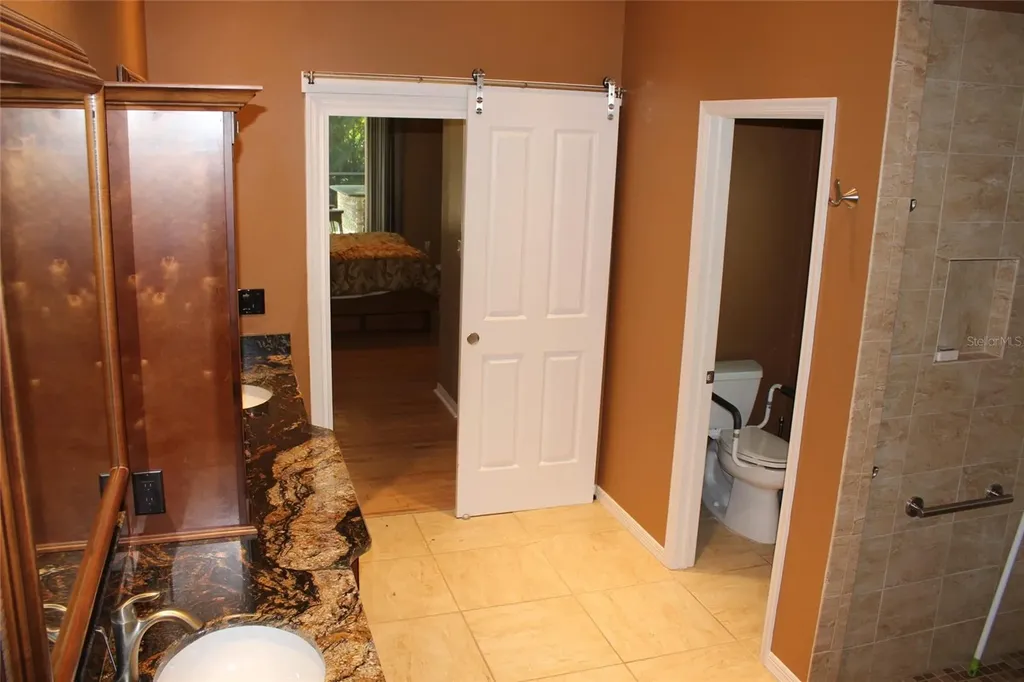 2303 Oxford Court Safety Harbor FL 34695