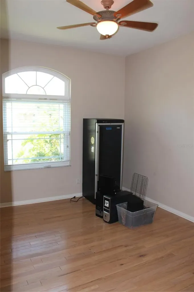 2303 Oxford Court Safety Harbor FL 34695