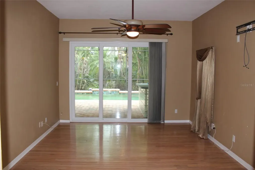 2303 Oxford Court Safety Harbor FL 34695