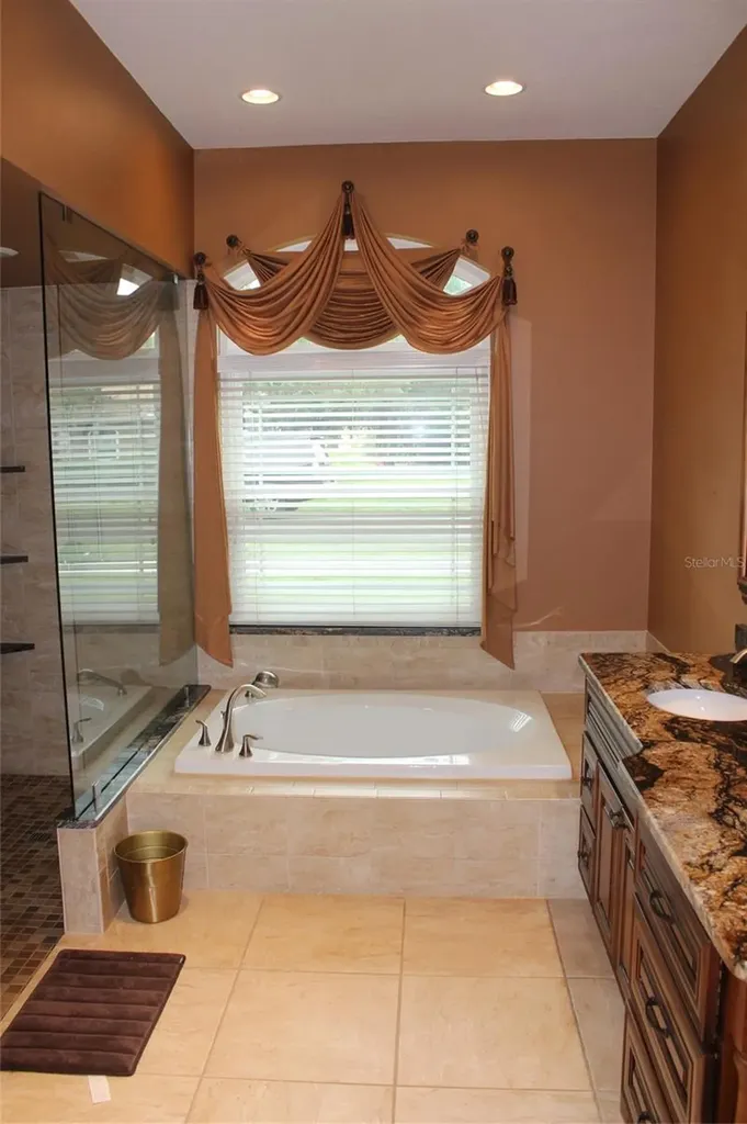 2303 Oxford Court Safety Harbor FL 34695