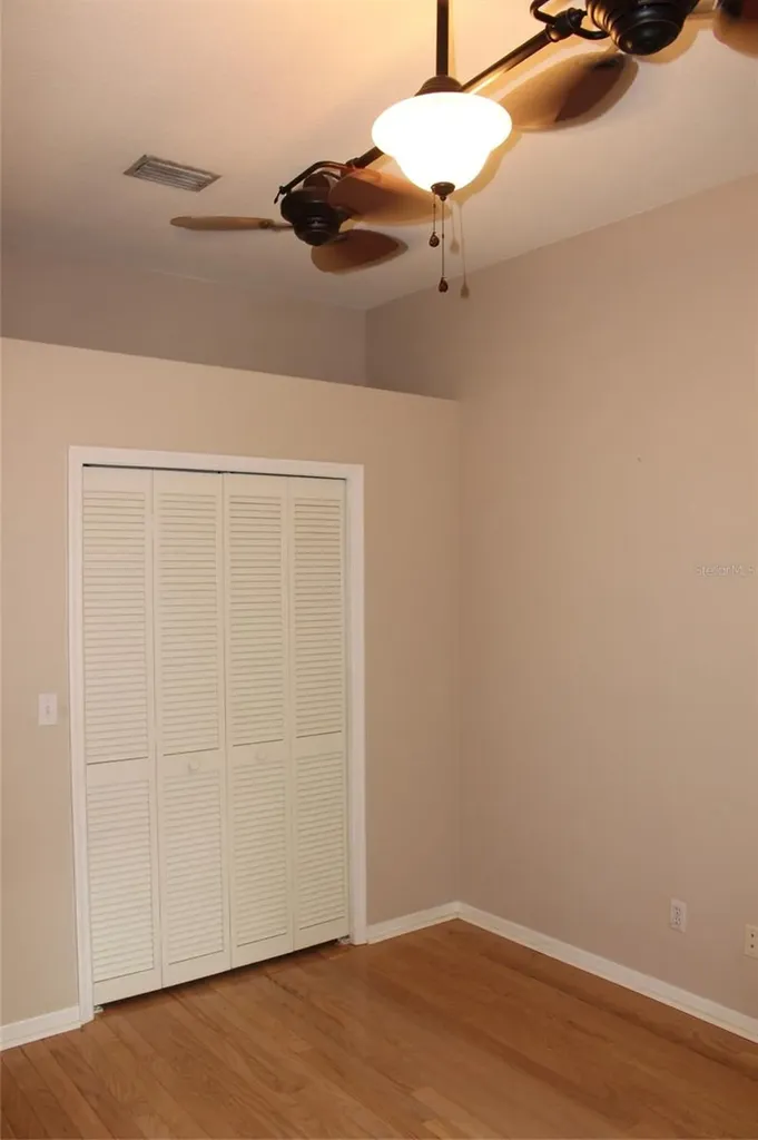 2303 Oxford Court Safety Harbor FL 34695