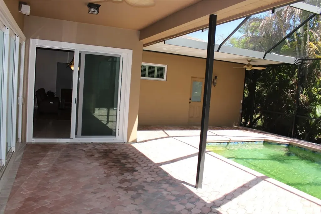 2303 Oxford Court Safety Harbor FL 34695