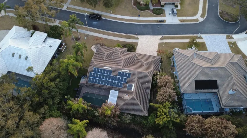 2303 Oxford Court Safety Harbor FL 34695