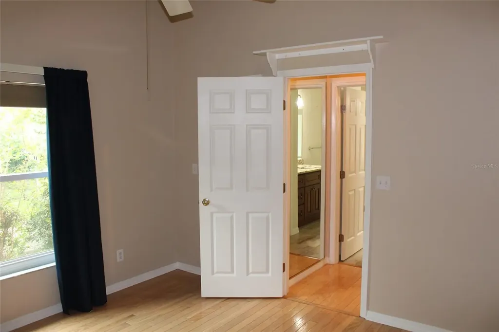 2303 Oxford Court Safety Harbor FL 34695