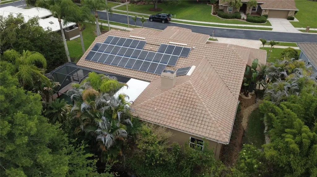 2303 Oxford Court Safety Harbor FL 34695