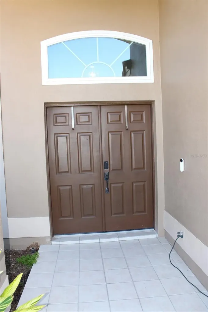 2303 Oxford Court Safety Harbor FL 34695