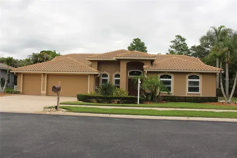 2303 Oxford Court Safety Harbor FL 34695