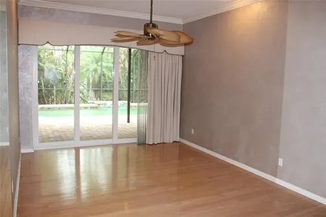 2303 Oxford Court Safety Harbor FL 34695