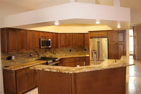2303 Oxford Court Safety Harbor FL 34695