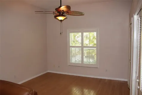 2303 Oxford Court Safety Harbor FL 34695