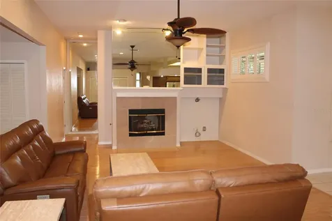 2303 Oxford Court Safety Harbor FL 34695