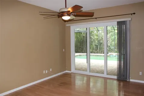 2303 Oxford Court Safety Harbor FL 34695