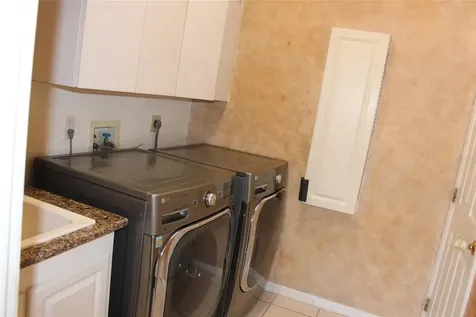 2303 Oxford Court Safety Harbor FL 34695