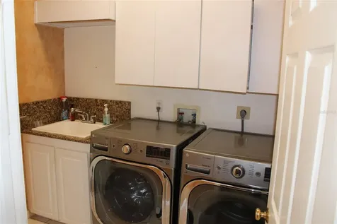2303 Oxford Court Safety Harbor FL 34695