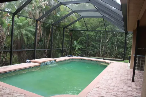 2303 Oxford Court Safety Harbor FL 34695