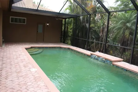 2303 Oxford Court Safety Harbor FL 34695