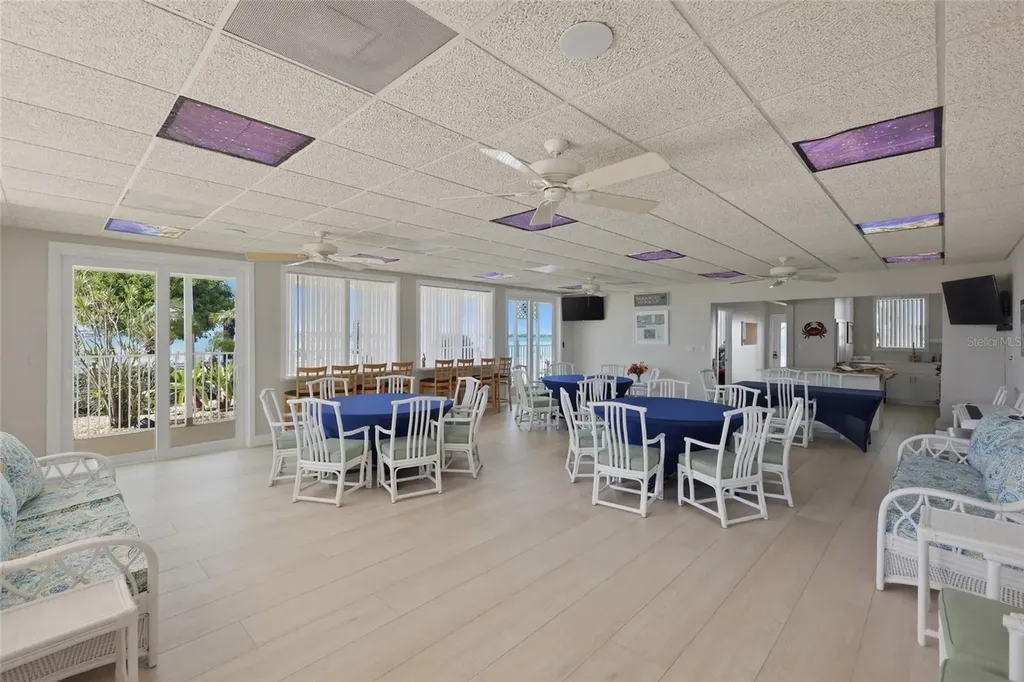 765 John Ringling Boulevard Sarasota FL 34236