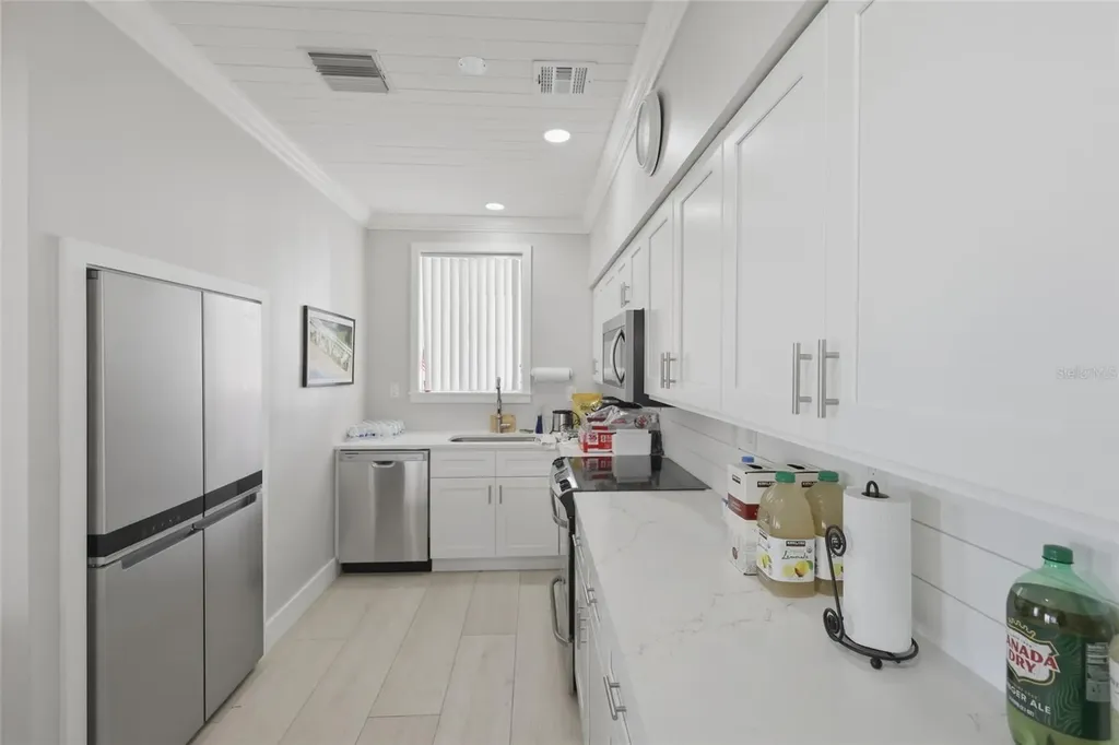 765 John Ringling Boulevard Sarasota FL 34236