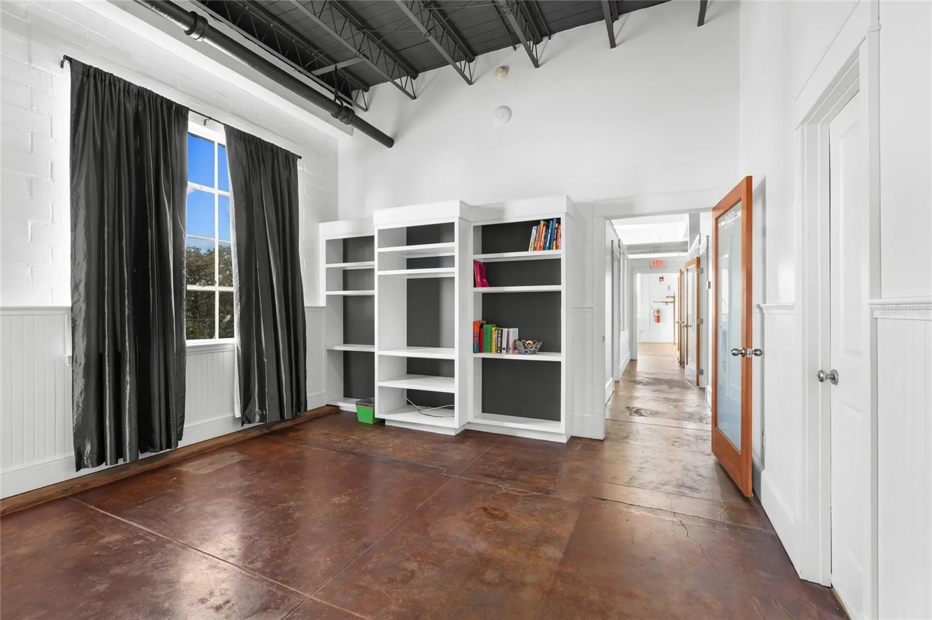 939 N Magnolia Avenue Ocala FL 34475