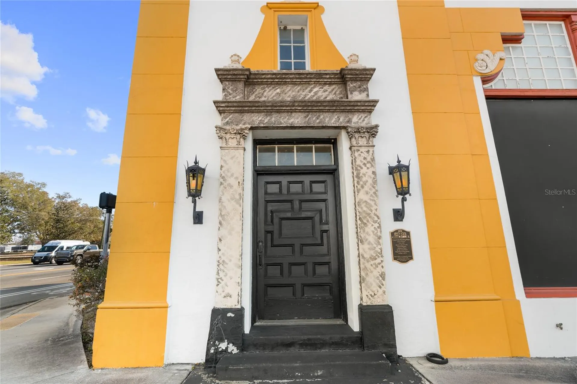 939 N Magnolia Avenue Ocala FL 34475