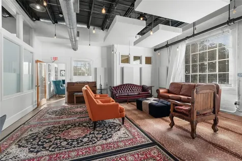 939 N Magnolia Avenue Ocala FL 34475