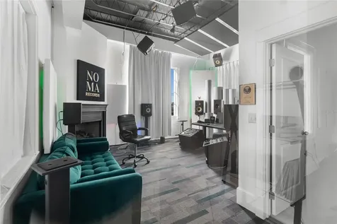 939 N Magnolia Avenue Ocala FL 34475