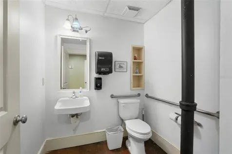 939 N Magnolia Avenue Ocala FL 34475