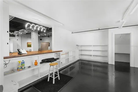 939 N Magnolia Avenue Ocala FL 34475