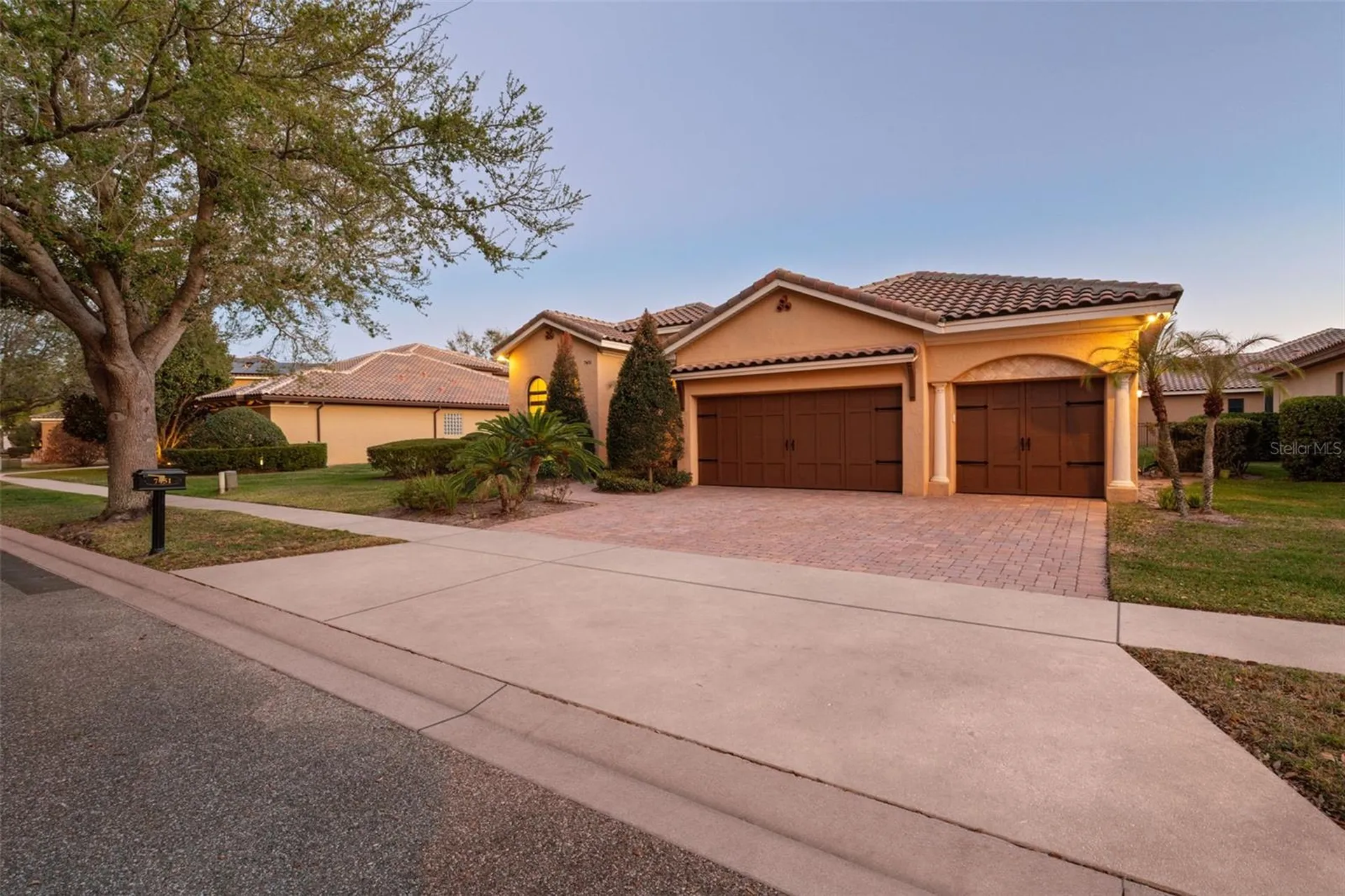 7451 Pointe Venezia Drive Orlando FL 32836