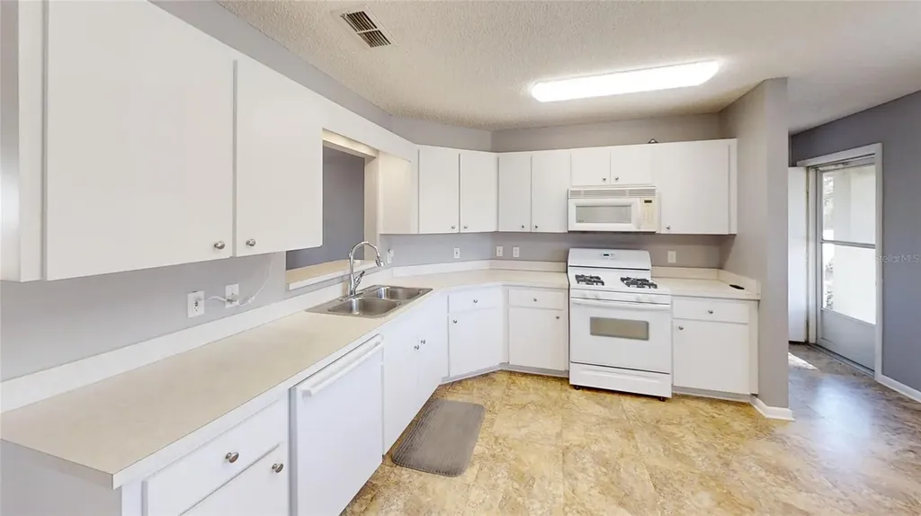 9771 SW 97th Lane Ocala FL 34481