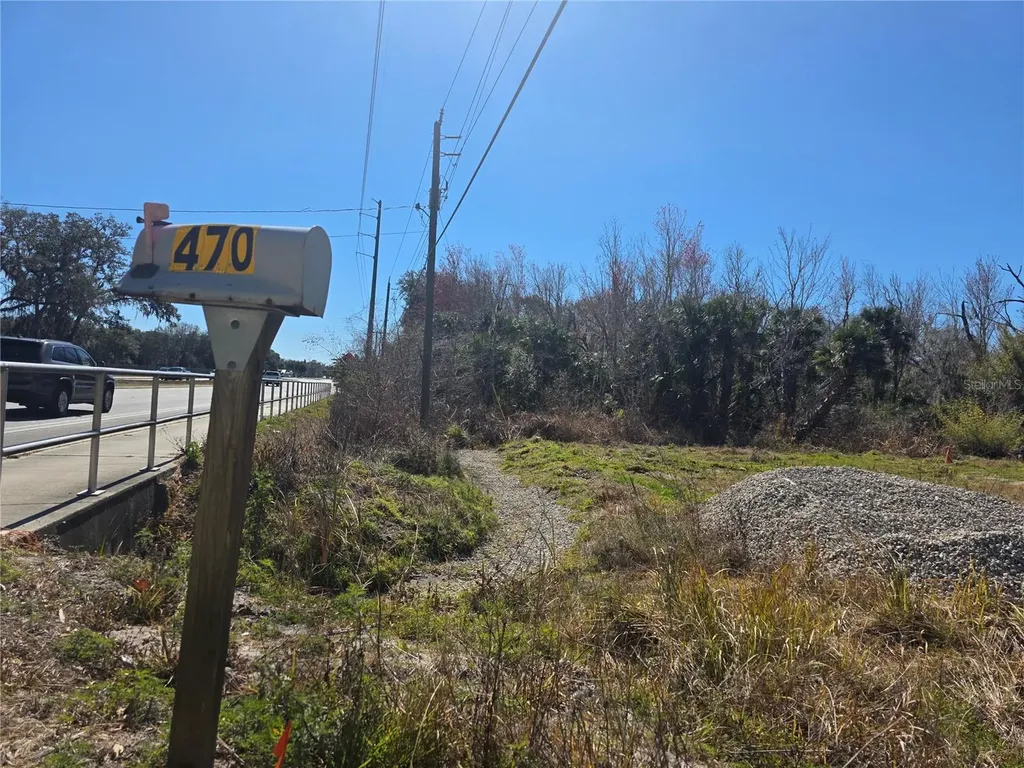 470 N State Road 415 Osteen FL 32764