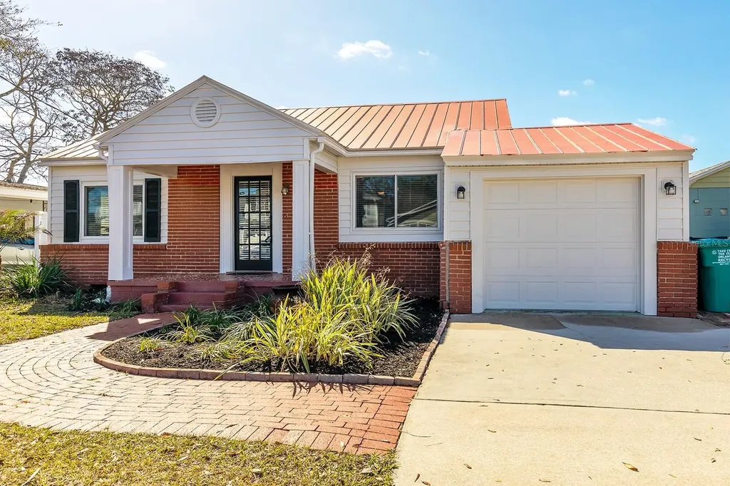 220 E Grant Street Orlando FL 32806