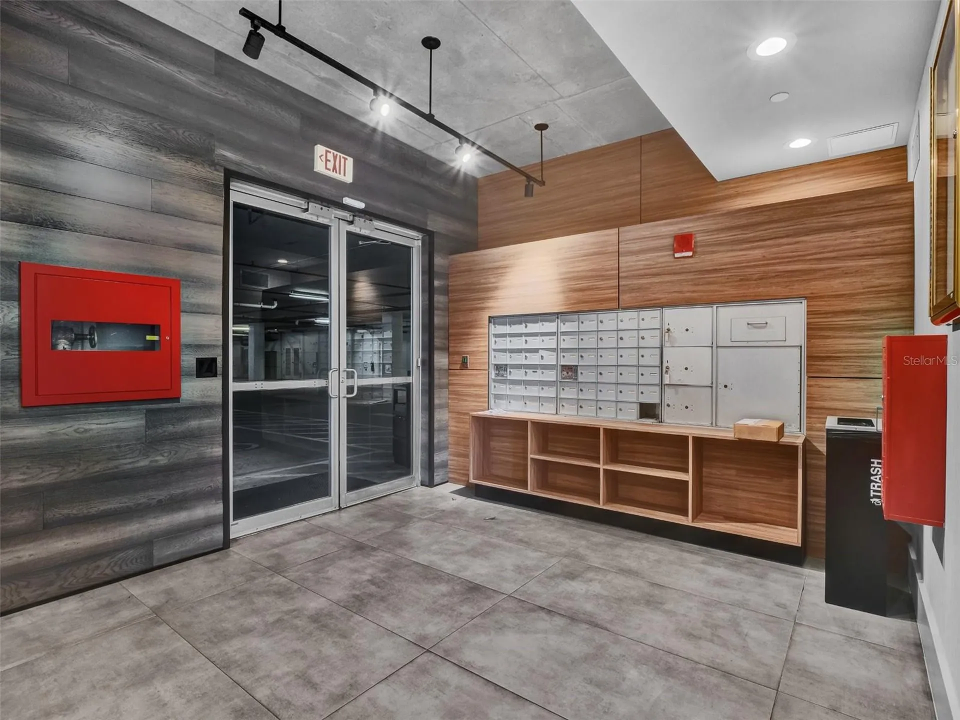 525 E Jackson Street Orlando FL 32801