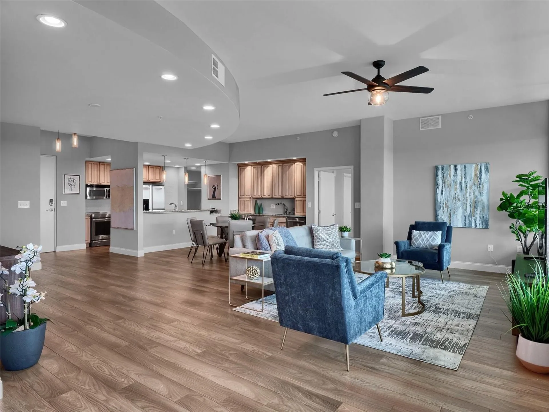 525 E Jackson Street Orlando FL 32801