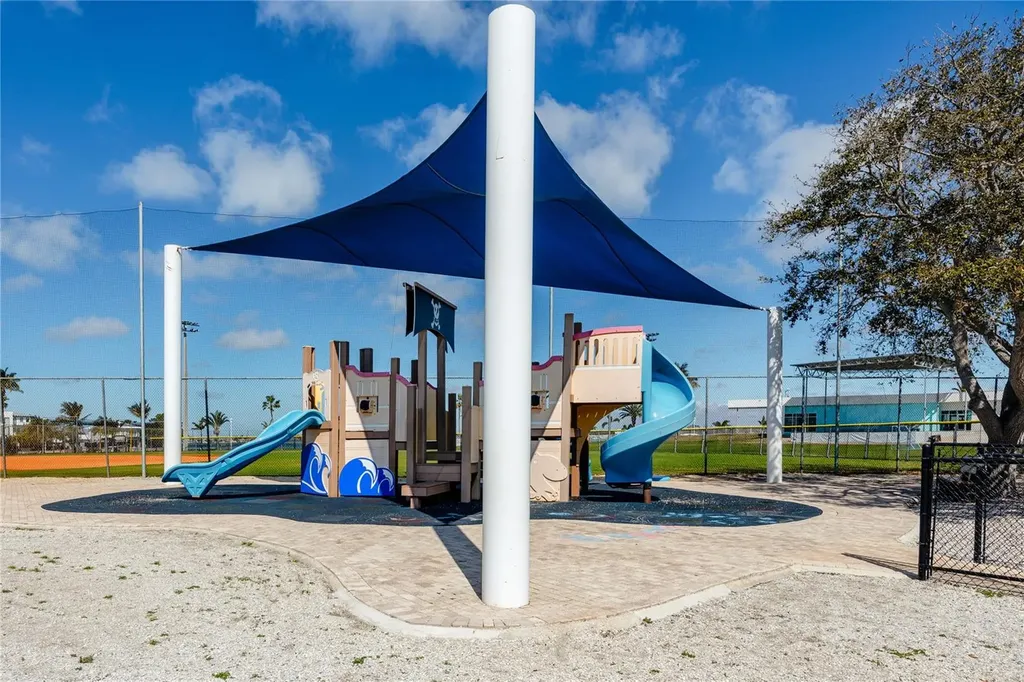 329 Medallion Boulevard Madeira Beach FL 33708