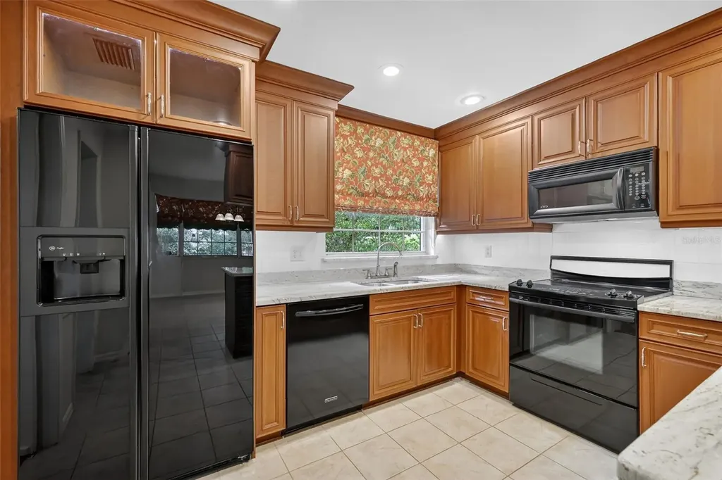 2000 Country Club Drive Eustis FL 32726