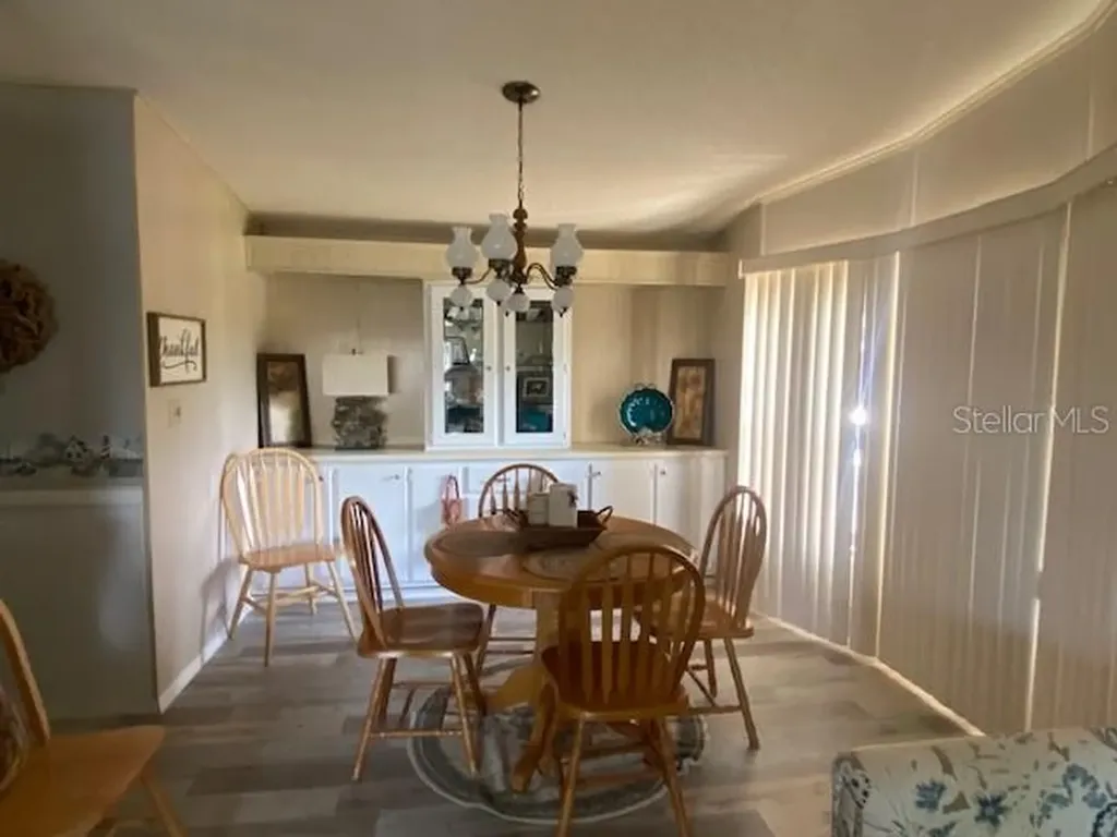 25045 Pine Hill Leesburg FL 34748