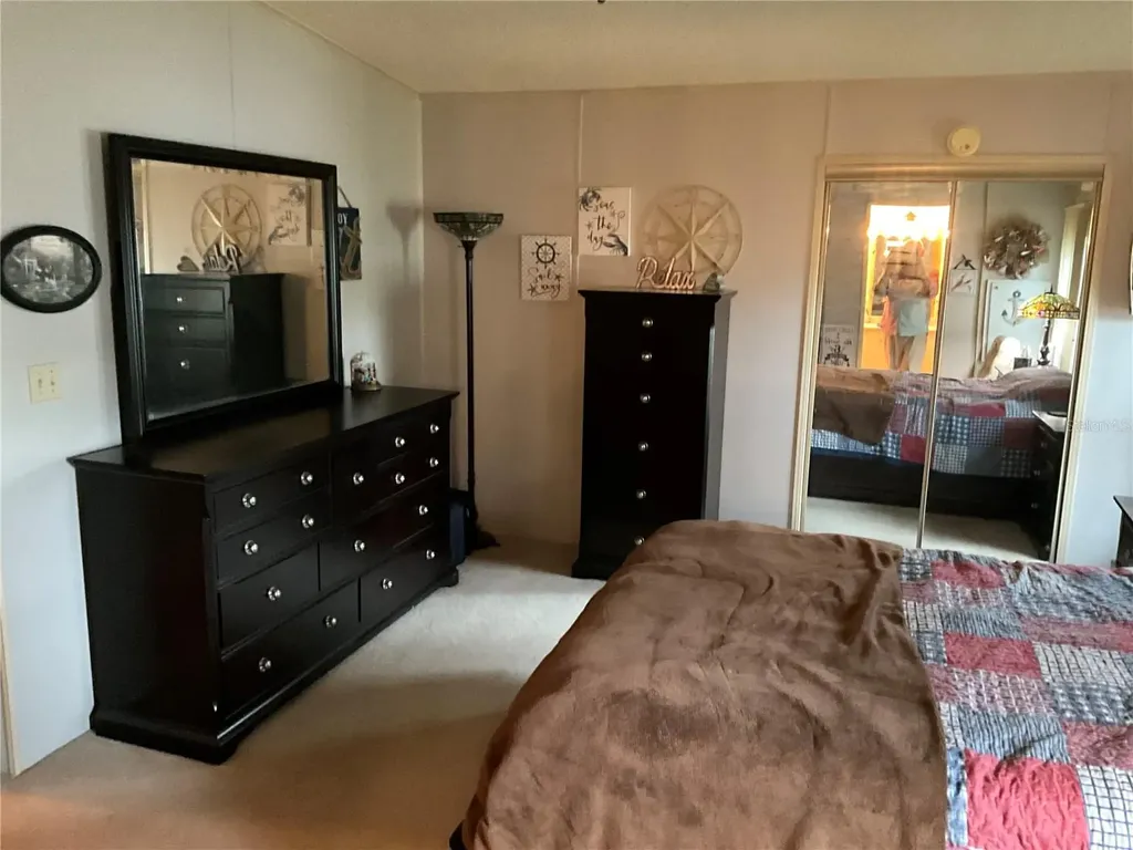 25045 Pine Hill Leesburg FL 34748