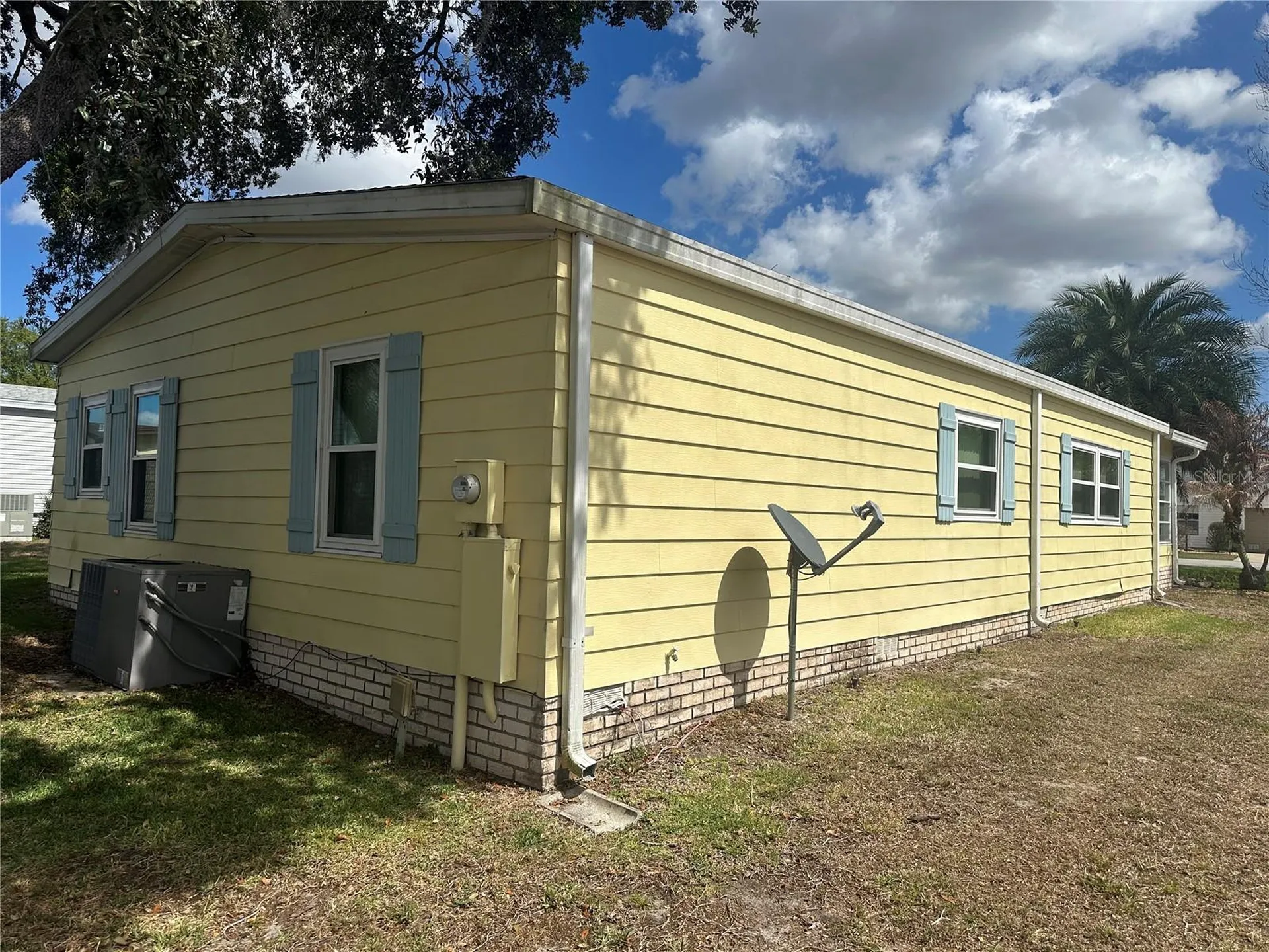 25045 Pine Hill Leesburg FL 34748