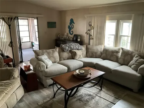 25045 Pine Hill Leesburg FL 34748