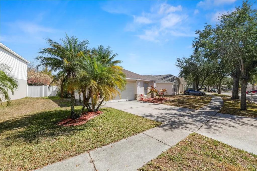 10534 Opus Drive Riverview FL 33579