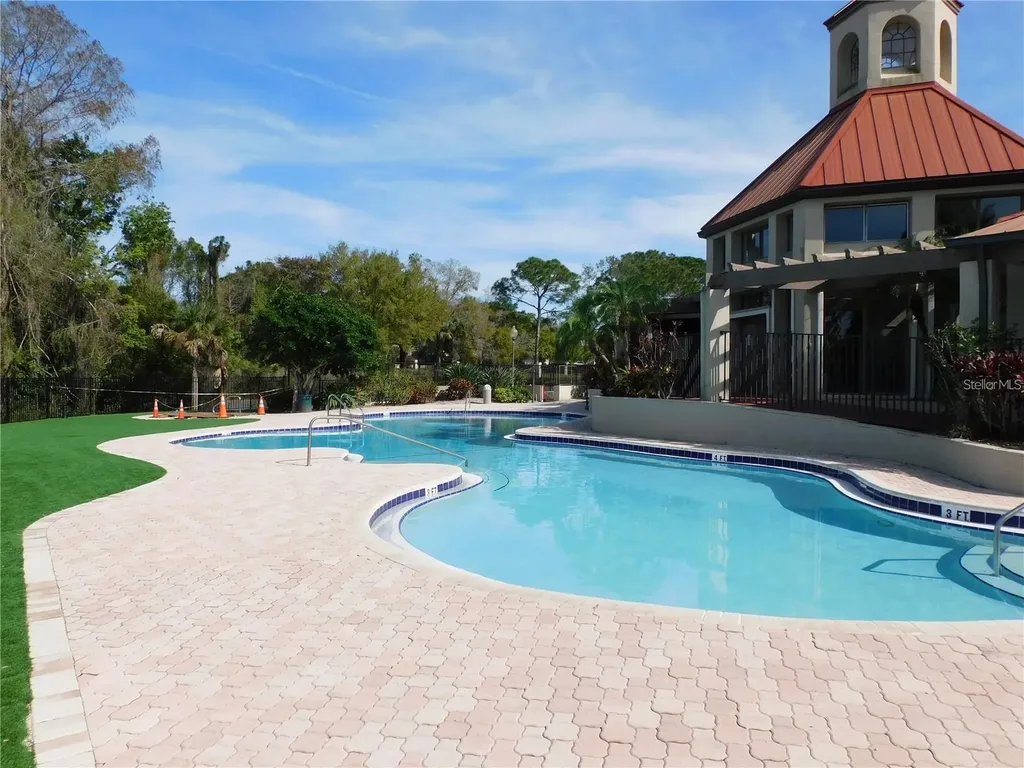 236 Afton Square Altamonte Springs FL 32714