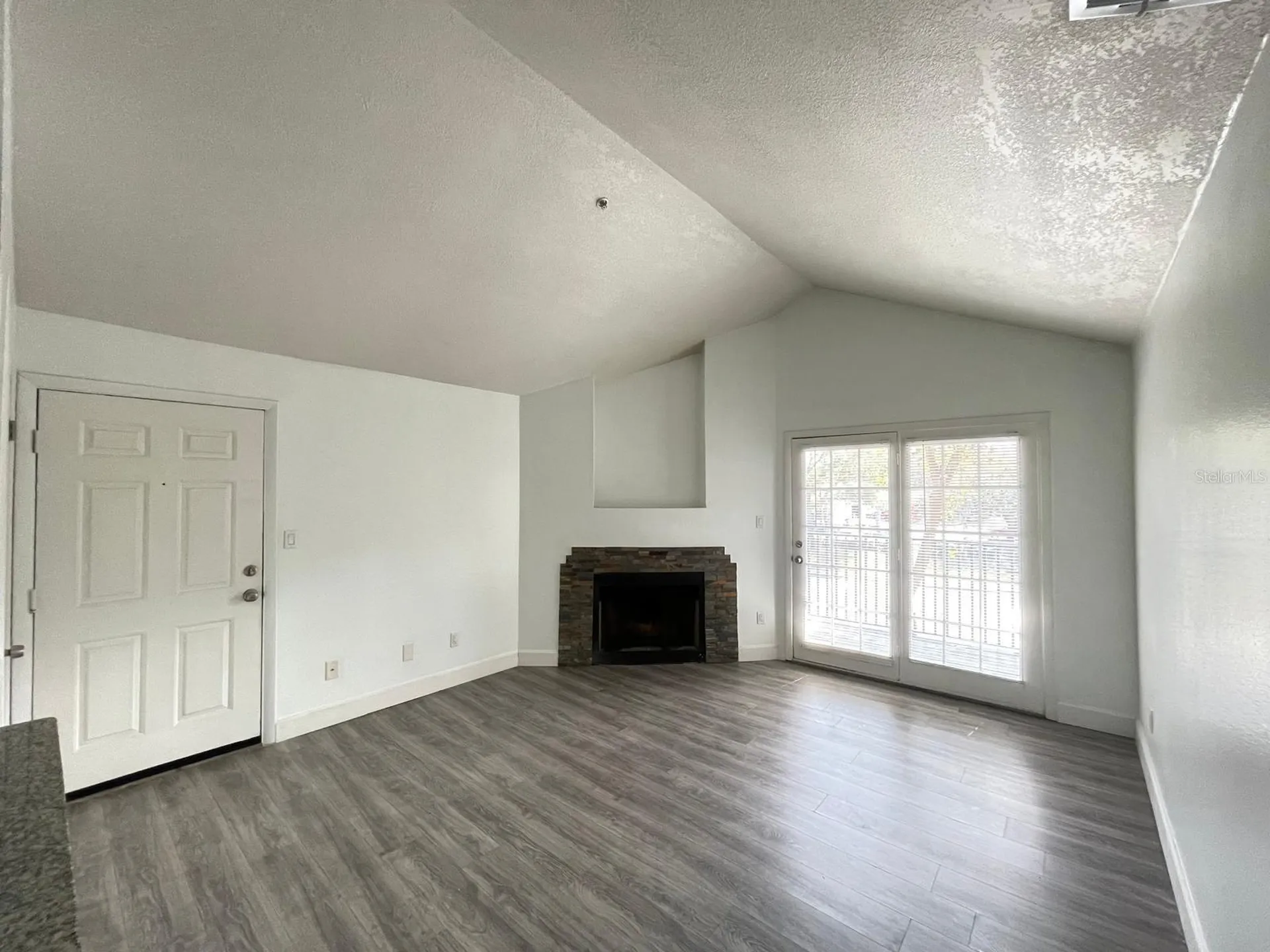 236 Afton Square Altamonte Springs FL 32714