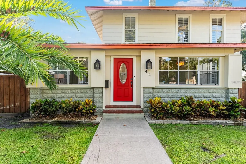 44 SE 9th Terrace Ocala FL 34471