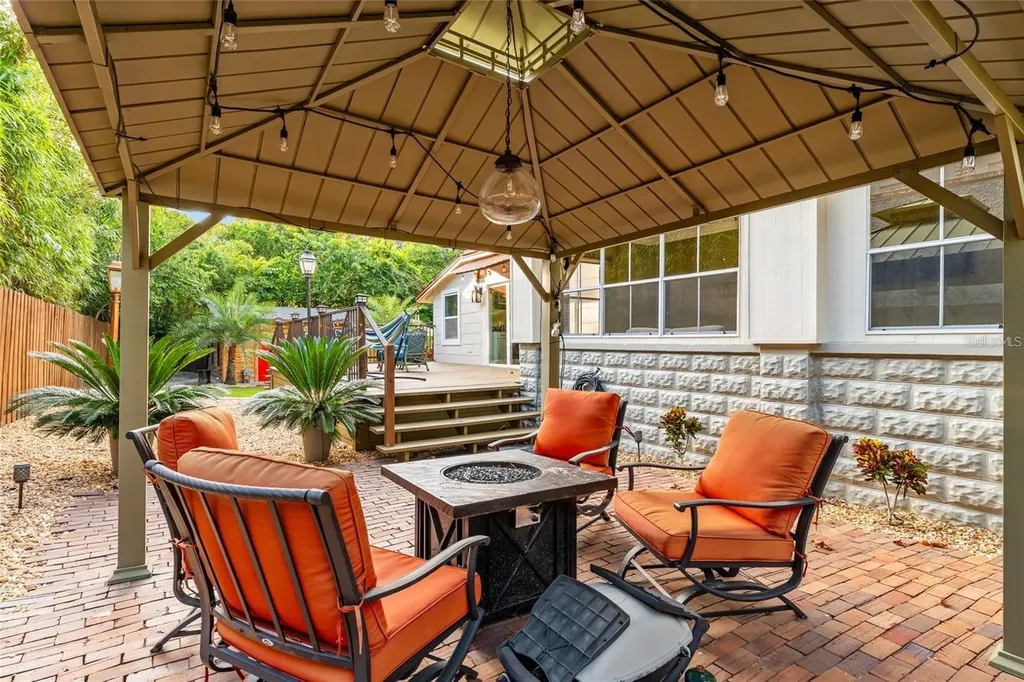 44 SE 9th Terrace Ocala FL 34471