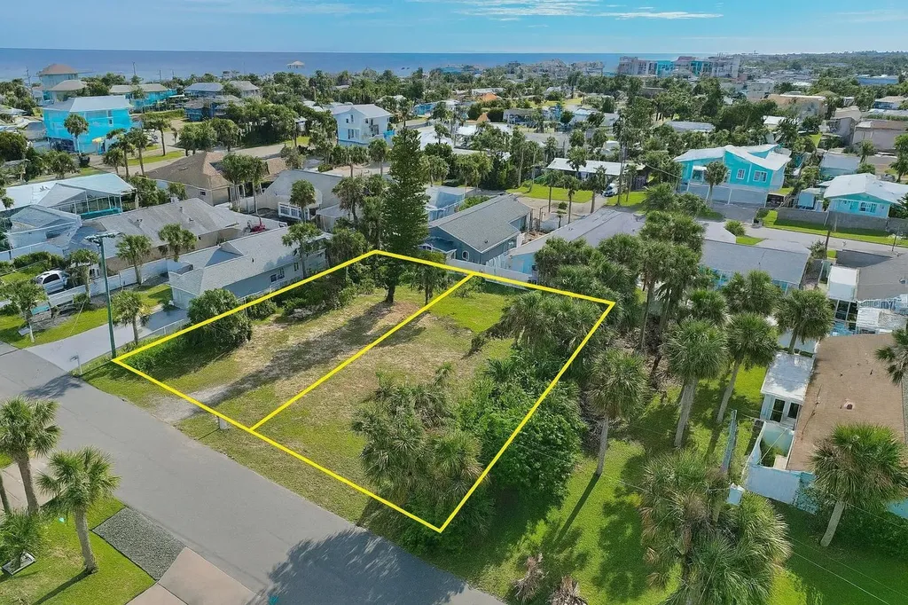 315 N 7th Street Flagler Beach FL 32136