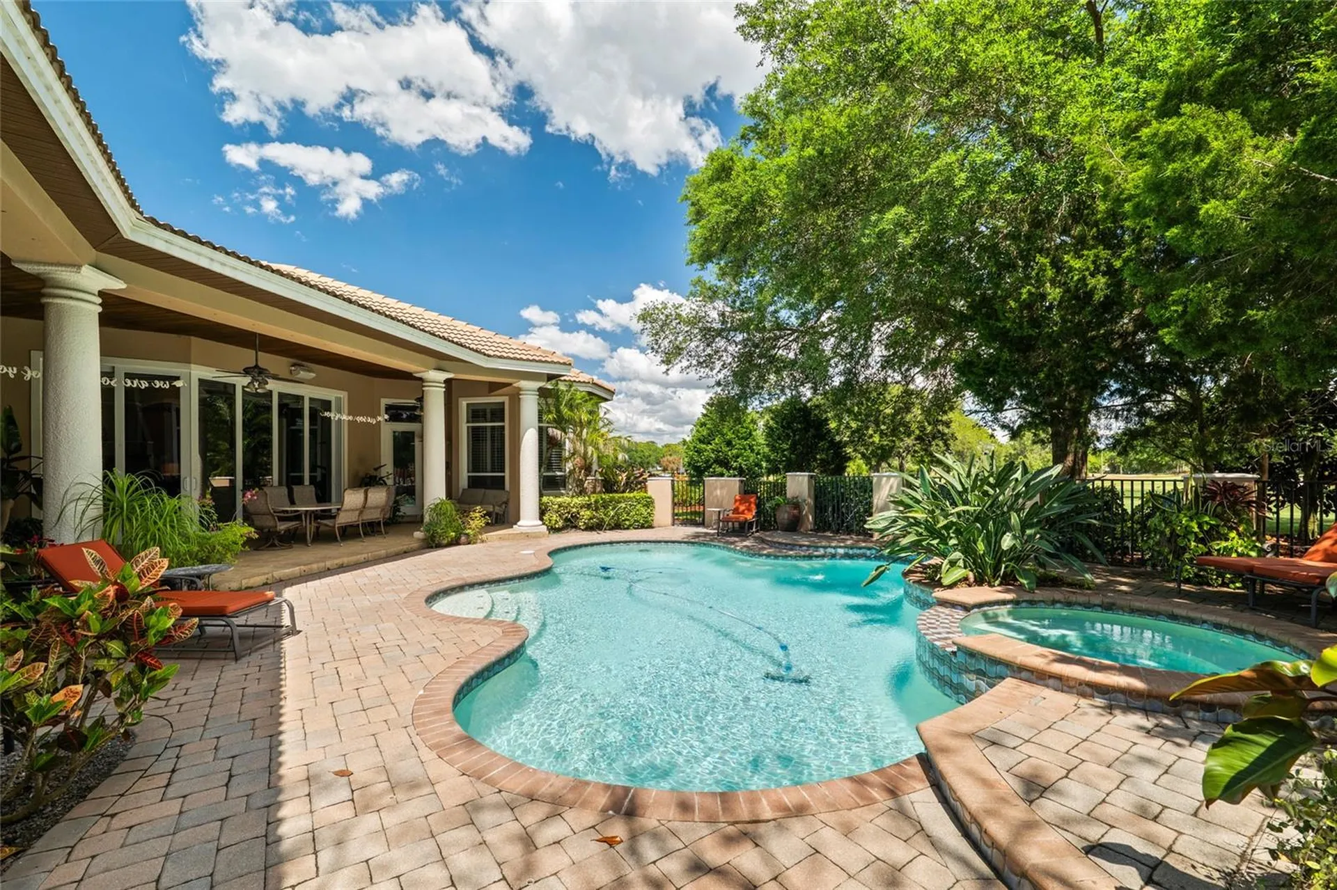 1368 Playmoor Drive Palm Harbor FL 34683